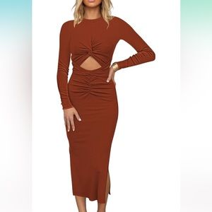 Long sleeve key hole midi dress